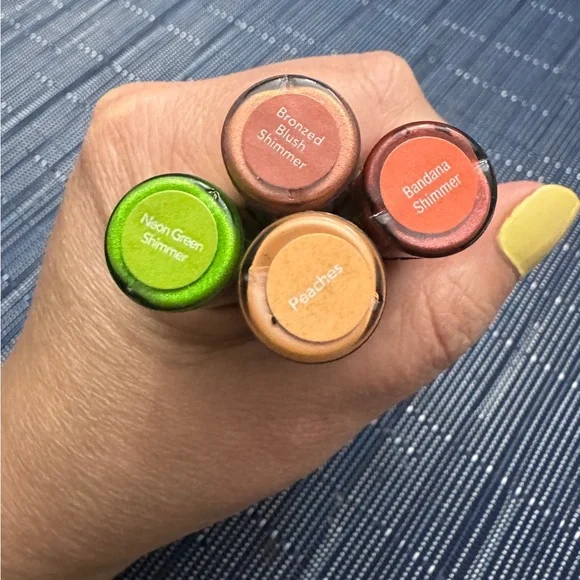 SeneGence ShadowSense. Multiple colors - Picture 2 of 2